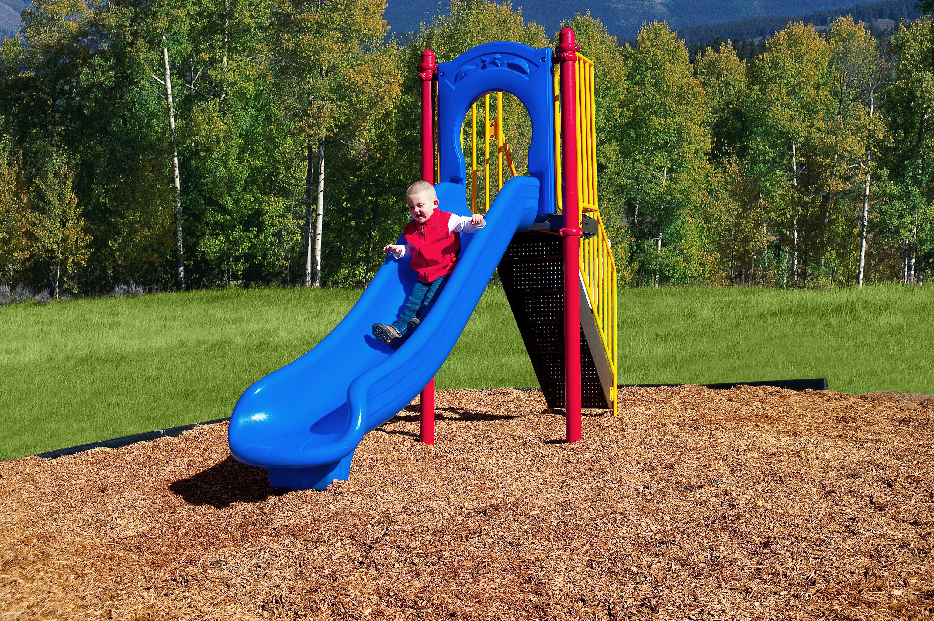 Freestanding 4' Slide